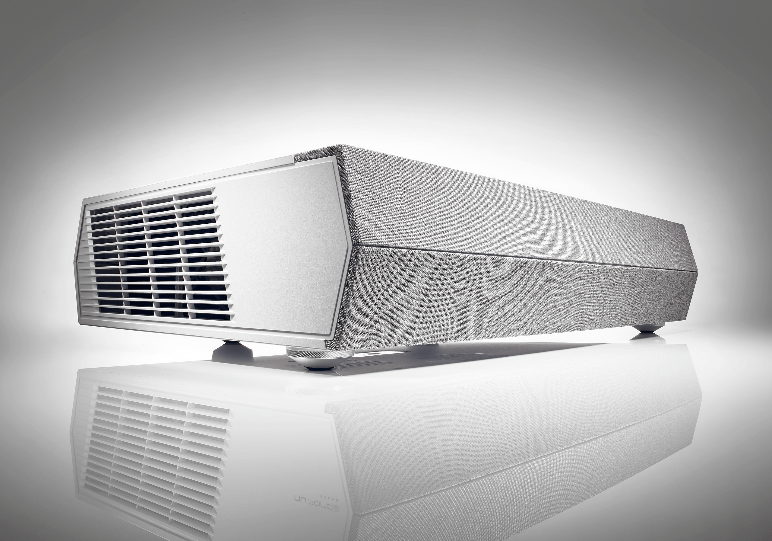 Optoma CinemaX P2 Ultrashort Throw Projector Review