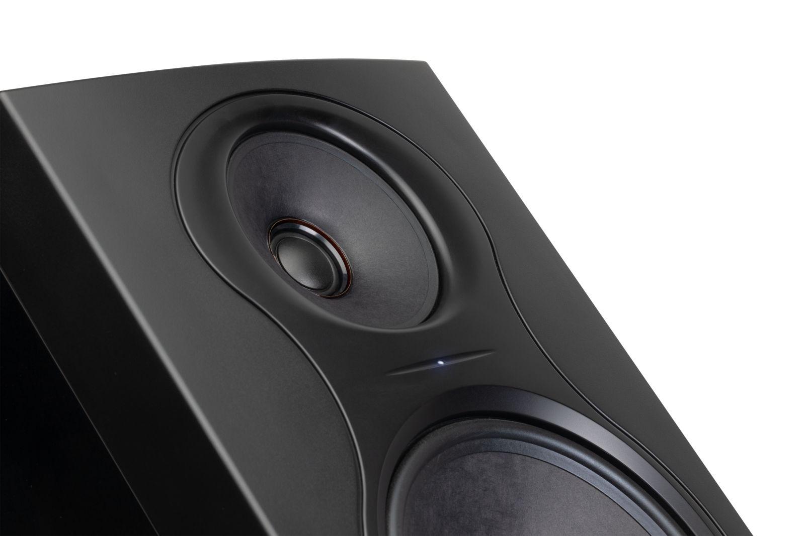 Designed to be studio monitors, the Kali Audio IN-8 V2 speakers are more about performance than aesthetics, but the performance is so good -- especially for the price -- the aesthetics almost don’t matter. kali audio in-8 27e690a3 kali in 8 tweeter 2 medium