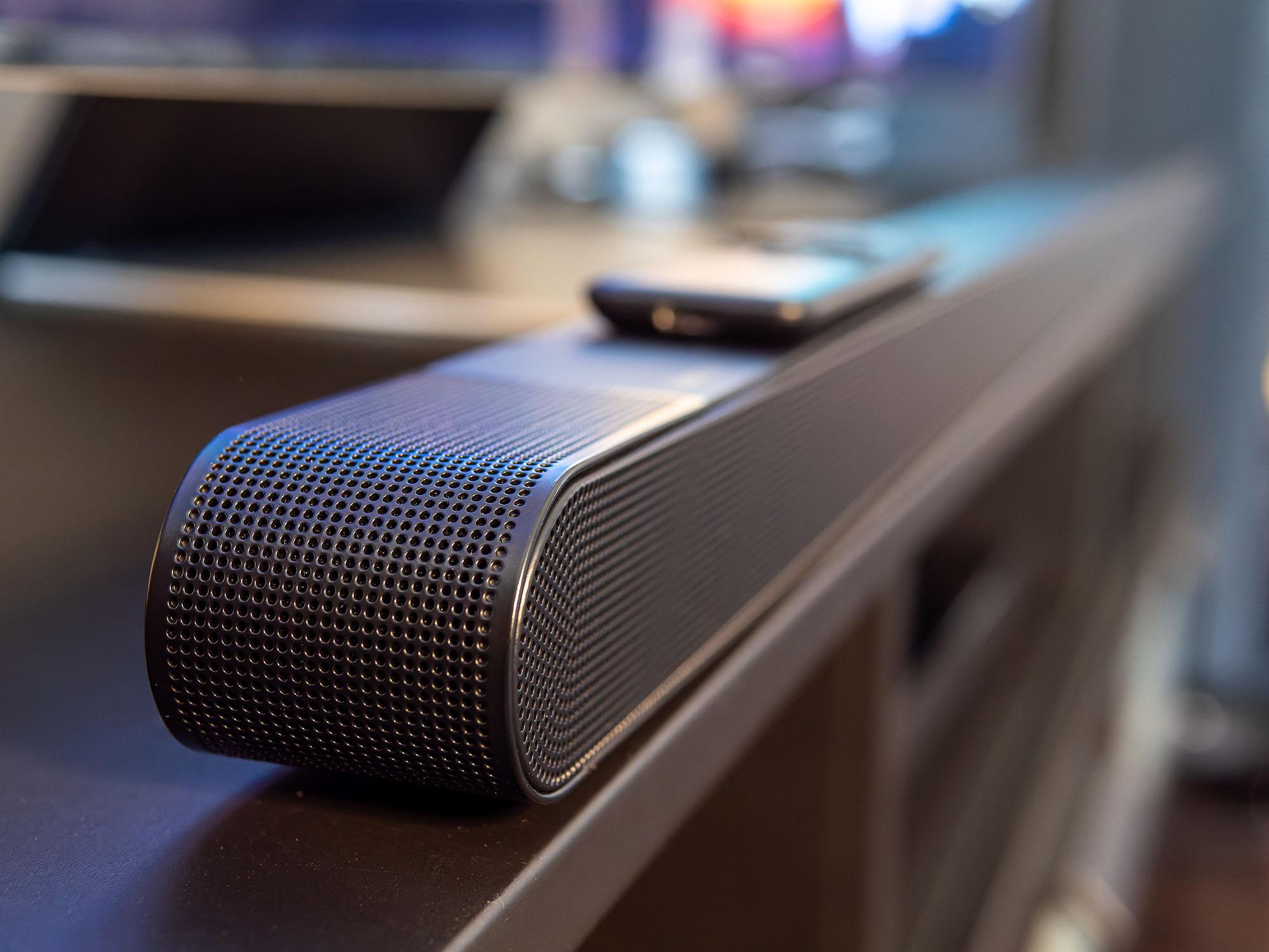 Samsung's latest soundbar is slim enough to go where no Dolby Atmos soundbar has gone before. 23d458f0 s800b side view with bokeh