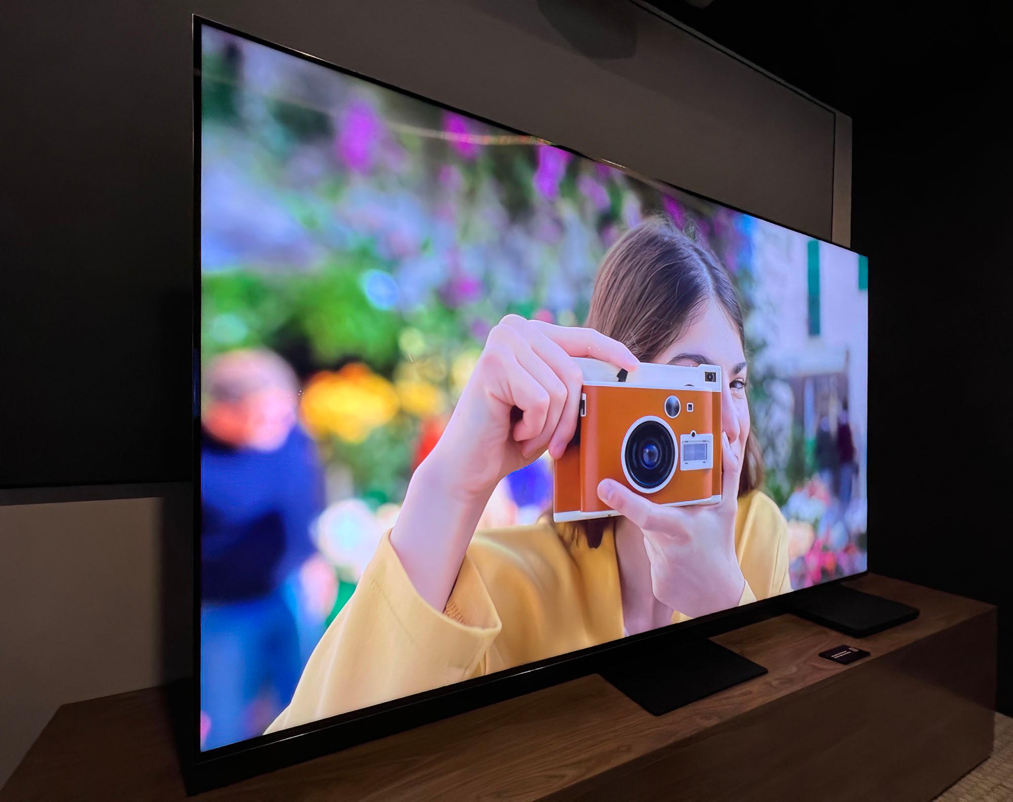 Samsung QN900B Neo QLED 8K Review: The Bleeding Edge of Smart TVs