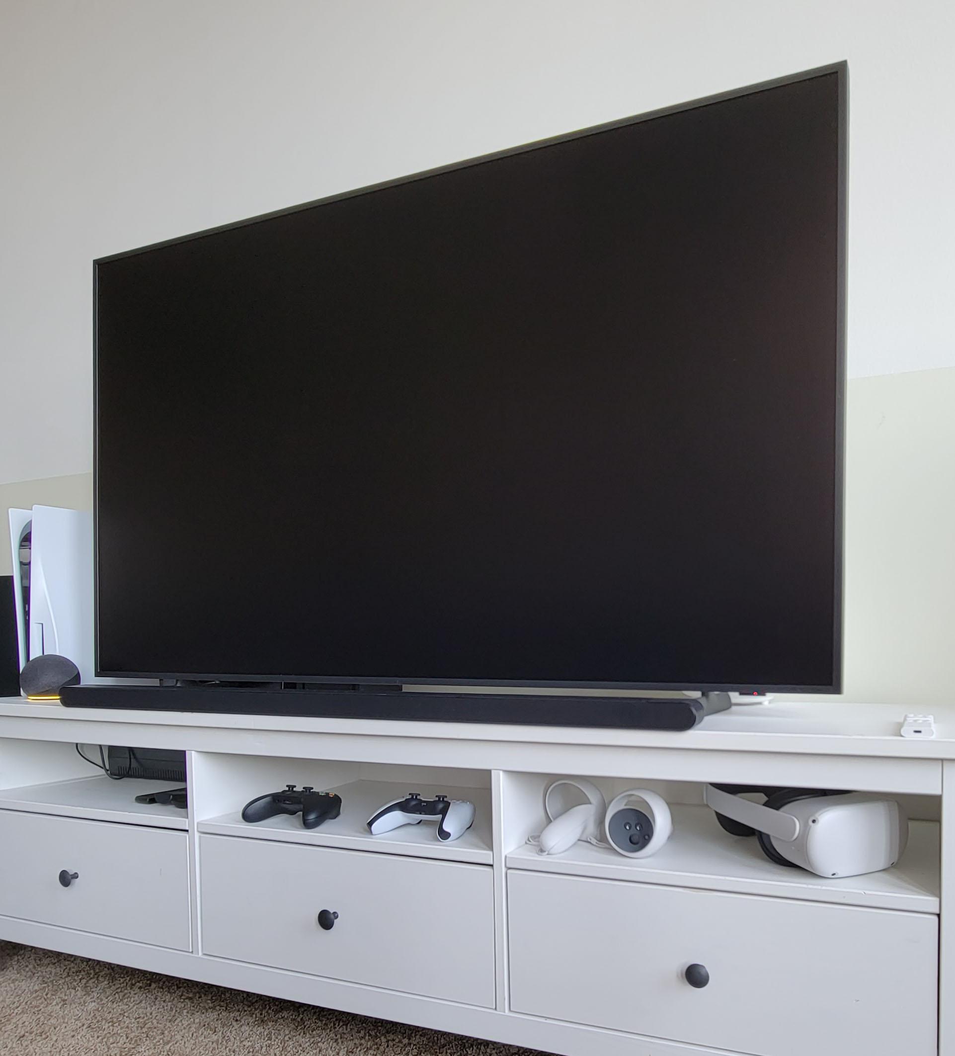 It's an excellent TV that thrives in brightly lit living rooms 0aee5f1a the frame off