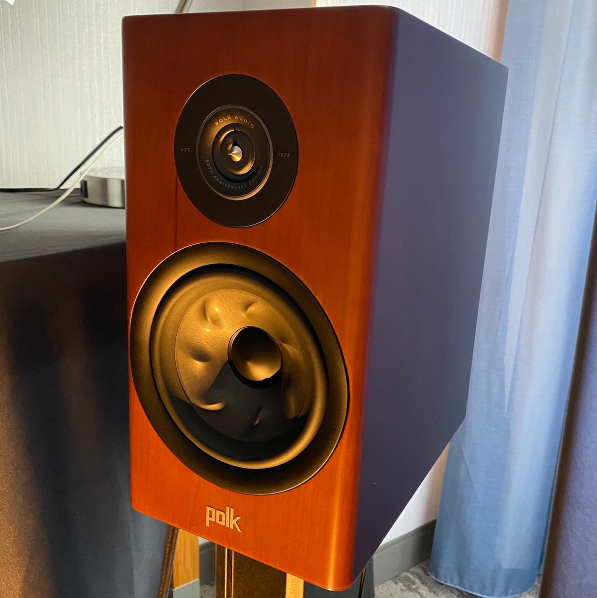 Polk Audio R200AE Bookshelf (Stand-mount) Speakers Review 