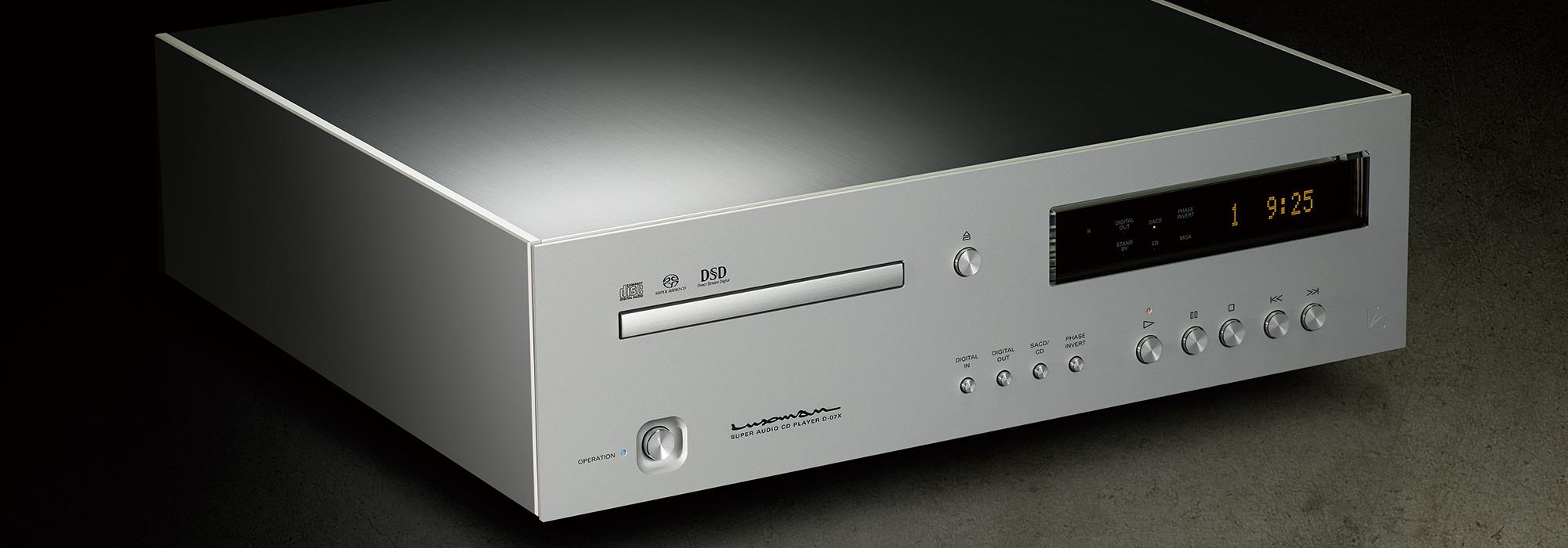 CD/SACD player offers pristine performance and shimmering elegance. 74b21de9 02 maind
