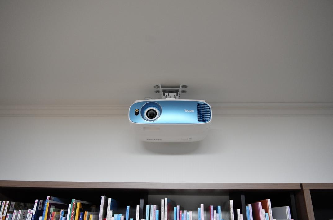 Projectors vs. TVs: Which is best for your home theater?