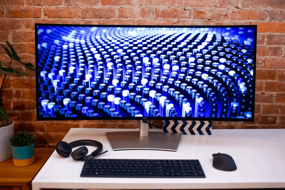 Dell unveils 32-inch 4K USB-C UltraSharp Monitor with built-in 4K