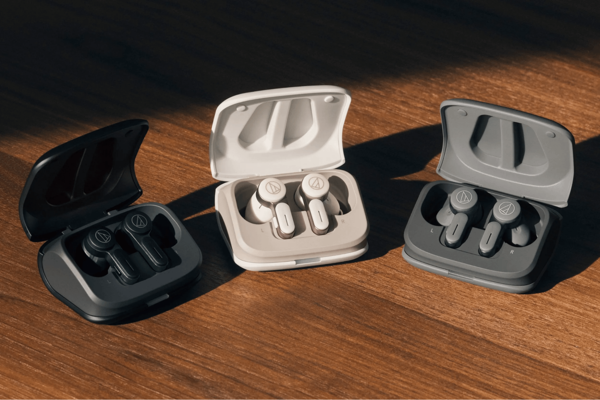 AudioTechnica Unveils ATHTWX7 Earbuds at CES 2024 HomeTheaterReview