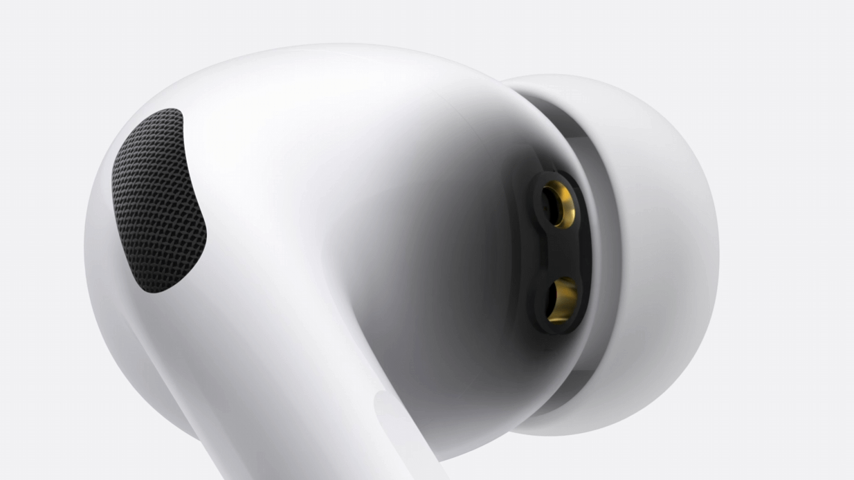 AirPods Pro 3 Can Translate Languages, Block Noise, AND Track Your