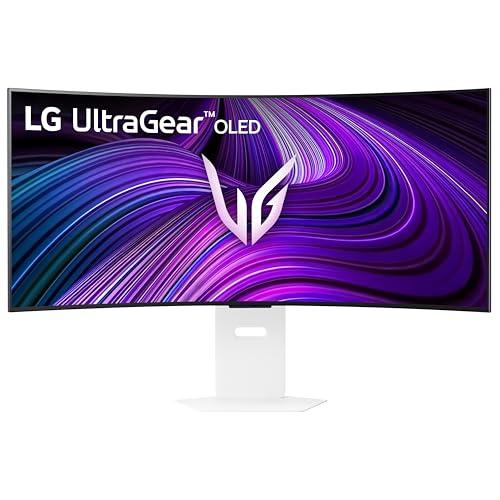 This $896 OLED Gaming Monitor Made Me Forget About My $3,000 TV - Image 2