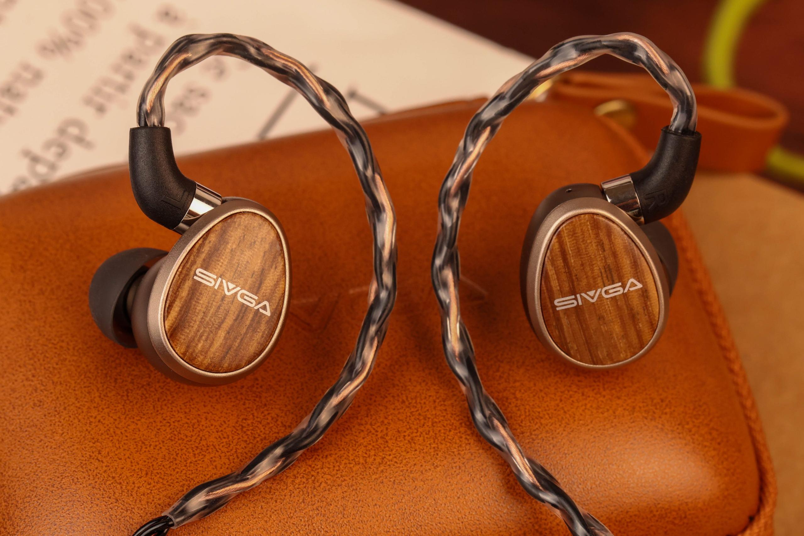 Sivga Nightingale Pro In-Ear Monitors.